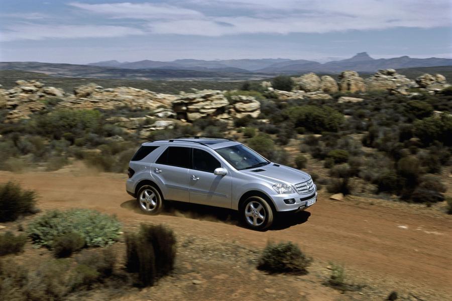  Mercedes-Benz ML-Class 2006 года  (фото 203 из 400)